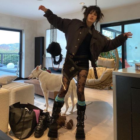 @alissic on Instagram: “me and Luna posing to say that finally piano lyric video is out, so check it out (link in bio)” Alissa Salls, Lyric Video, Party Fashion, Edgy Fashion, Fitness Inspo, Celebrity Crush, Over Knee Boot, Check It Out, Hair Inspiration