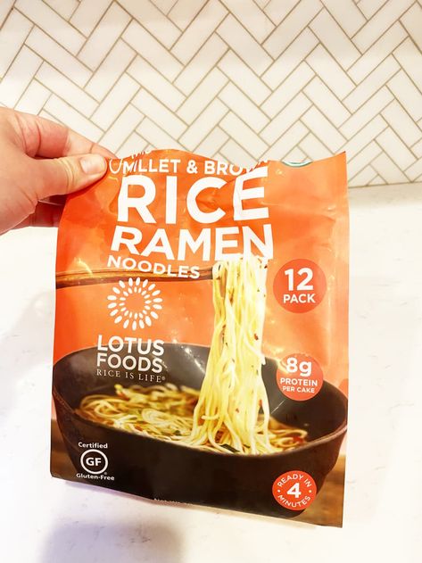 Rice Noodle Ramen Recipe, Raman Recipes, Wfh Lunch, Ramen Noodle Recipes Soup, Ramen Noodle Recipes Easy, Brown Rice Noodles, Rice Noodle Recipes, Easy Ramen, Mall Food Court