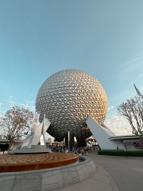 Epcot Pictures, Epcot Photos, Epcot Aesthetic, Epcot Photo Ideas, Epcot Rides, Universal Studios Orlando Trip, Orlando Trip, Disney World Pictures, Epcot Center