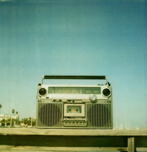 Boom Box. Sugarhigh Lovestoned, Boom Bap, Boom Box, Music Illustration, Real Hip Hop, Old Radios, Photographs Of People, Back In The Day, Old Skool