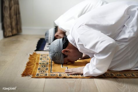 Muslim prayers in Sujud posture | premium image by rawpixel.com Image Ramadan, Arabic Culture, Islamic Photo, Man Praying, Muslim Culture, Web Design Resources, Muslim Family, Eid Ul Fitr, Muslim Men