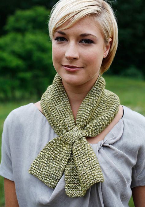 free keyhole scarf knitting pattern Archives - Knitting Bee (7 free knitting patterns) Crochet Hat Scarf, Easy Scarf Knitting Patterns, Keyhole Scarf, Knitted Cowls, Childrens Scarf, Charity Knitting, Knitted Toys Free, Cowl Patterns, Knitted Cowl