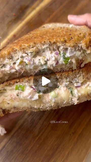 Seafood Recipes on Instagram: "Tuna Melt Recipe 🔥  🎥 by @kauscooks  Follow @cuisineocn for more 🦀 Follow @cuisinetrf for more 🥩 Follow @cuisinesnt for more 🦀🥩  Recipe Books in our bio 🌶️  Makes 2 - 1 can tuna - 1/2 red onion - 1 pickled gherkin - 4-5 jalapeños - 2 spring onions - 5 leaves fresh basil - 3 tbsp mayonnaise - Salt & pepper to taste - Cheddar cheese  - Mozzarella cheese - Butter for pan toasting  - Seeded sourdough bread   *pan toast either dry or with abit of butter on low heat for 3-4 mins each side  🔥🔥🔥  #seafood #seafoodlover #food #foodie #foodiegram #instafood #delicious #dinner #lunch #foodlover #tastyfood #foodgasm #tuna #tunamelt #recipe #kauscooks" Tuna Melt Video, Tuna Toast, Tuna Sandwich Recipes, Tuna Melt Sandwich, Can Tuna, Tuna Melt Recipe, Cheese Mozzarella, Almond Bread, Melt Recipe