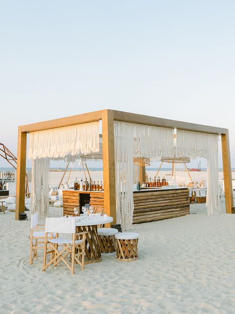 Fiesta en la Playa – JZ Events | Jennifer Zabinski Events Macrame Installation, Cabo Wedding Venues, Bar Outdoor Design, Food Stand Design, Starting A Restaurant, Simple Beach Wedding, Lounge Interiors, Urban Beach, Custom Canopy