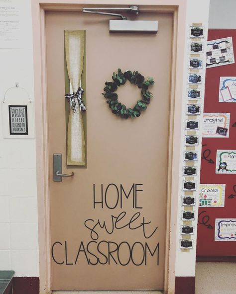 Michaela (@learninginthirdgrade) posted on Instagram • Aug 8, 2019 at 1:51am UTC Classroom Entrance Ideas, Elementary Door Decorating Ideas, Pinterest Classroom, Botanical Classroom, Door Decorating Ideas, Classroom Entrance, Teaching Classroom Decor, Boho Classroom, Sped Classroom