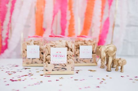 gold elephants State Fair Party, Animal Cracker Favors, Painted Elephants, Cookie Party Favors, Pink Gold Baby Shower, Kids Punch, Circus Baby, Gold Spray Paint, Gold Spray