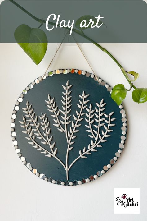 Lippan mirror art , clay art Simple Lippan Art, Lippan Art Ideas, Mud Mirror Work, Colorful Eclectic Home, Fern Design, Colorful Eclectic, Clay Items, Lippan Art, Botanical Elements