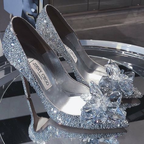 Jimmy Choo Cinderella Shoes, Cinderella Heels, خواتم خطوبة, Diamond Heels, Heels Aesthetic, Cinderella Shoes, Prom Heels, Jimmy Choo Heels, Wedding Shoes Heels