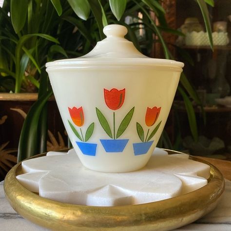 1950’s Fire King Ivory Tulip Grease Jar Anchor Hocking Oven Ware Glass Vintage 1950s Kitchen, Kitchen Jars Storage, The 50s, Fire King, Anchor Hocking, Jar Containers, Storage Jars, Dining And Kitchen, Recycled Packaging