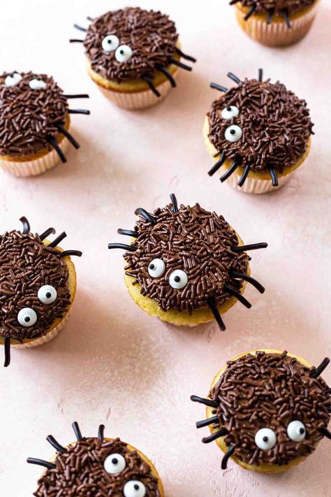 Dairy Free Halloween Recipes, Haloween Cupcakes, Halloween Spider Cupcakes, Dairy Free Halloween, Haloween Cakes, Spider Cupcakes Halloween, Dairy Free Cupcakes, Halloween Cupcakes Decoration, Halloween Food Cupcakes