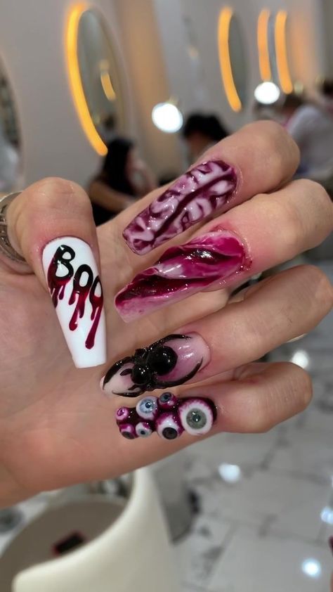 Slipknot Nails, Scary Icons, Gore Nails, Horror Movie Nails, Nail Art Design 2023, Movie Nails, Zombie Nails, Blood Nails, Scary Nails