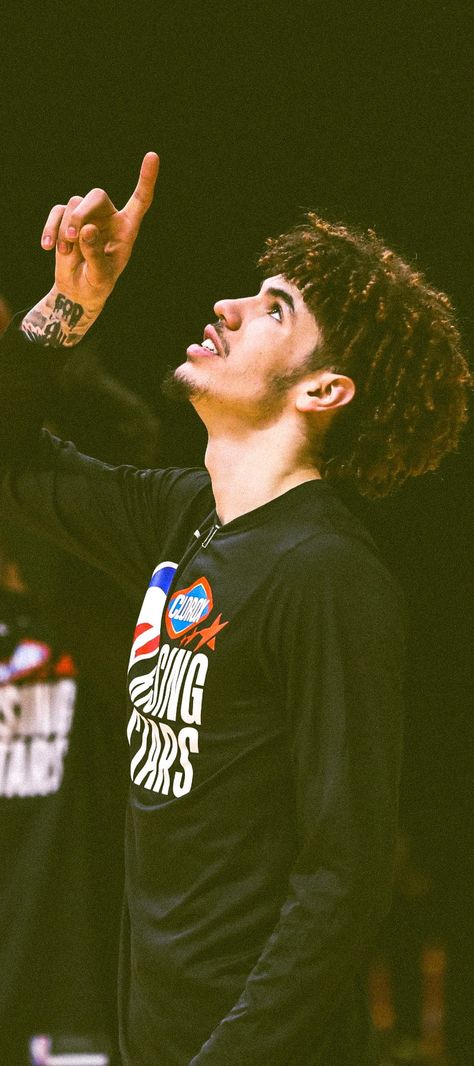 Lamelo Ball Without Shirt, Lamelo Ball Background, Melo Ball Wallpaper, Ball Brothers Wallpaper, Lamelo Wallpaper, Lamelo Ball Wallpaper Aesthetic, Lonzo Ball Wallpaper, Melo Wallpaper, Kyrie Irving Wallpapers