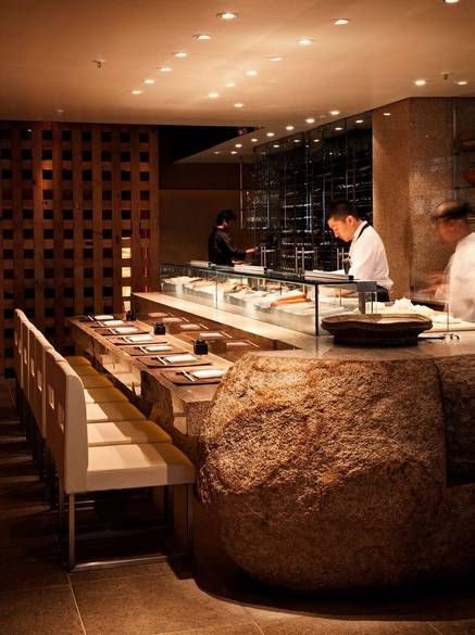 Zuma Japanese Interior, Zuma Restaurant, Sushi Bar Design, Open Kitchen Restaurant, Japanese Restaurant Interior, Japanese Restaurant Design, Asian Restaurants, Bar Interior, Sushi Restaurants