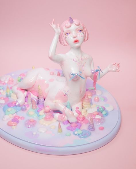 Tina Yu, I'm The Worst, Sweet Magic, Unicorn Girl, Toy Art, Clay Art Projects, Nova York, High Art, Sculpture Installation