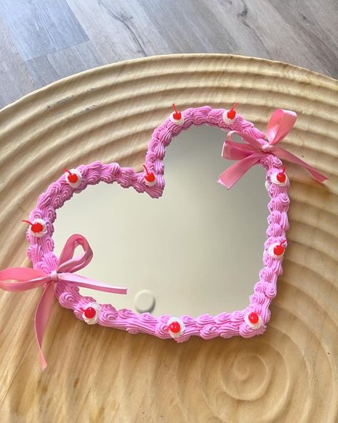 ready-to-ship 1/1 cake heart mirror <3 Pink Heart Mirror, Ribbon Mirror, Cute Mirrors, Cake Mirror, Micro Pig, Faux Cake, Cake Heart, Clay Candy, Micro Pigs