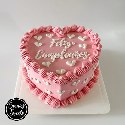 Valentines day. Heart cake #cynniessweets February Cake Ideas, Vintage Valentines Cake, Bento Cake Valentines Day, Heart Shaped Valentines Cake, Lunch Box Cake Valentines Day, Small Valentines Cake, Heart Shaped Cakes Birthday 20, Simple Heart Cake, Simple Pink Heart Cake