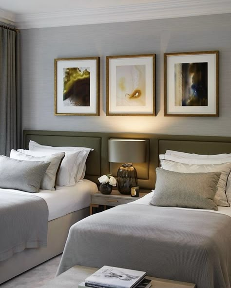 Twin Beds Guest Room, Laura Hammett, Guest Bedroom Design, Guest Bedroom Decor, Hotel Room Design, Twin Bedroom, Twin Beds, Bedroom Hotel, Guest Bedrooms