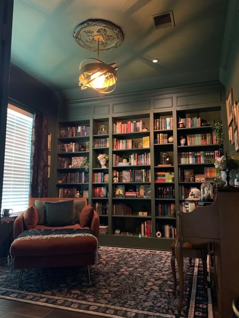 Dream Home Library, Cozy Home Library, Library Rooms, Home Library Rooms, Dream Library, Library Room, Deco Studio, Library Office, Home Library Design