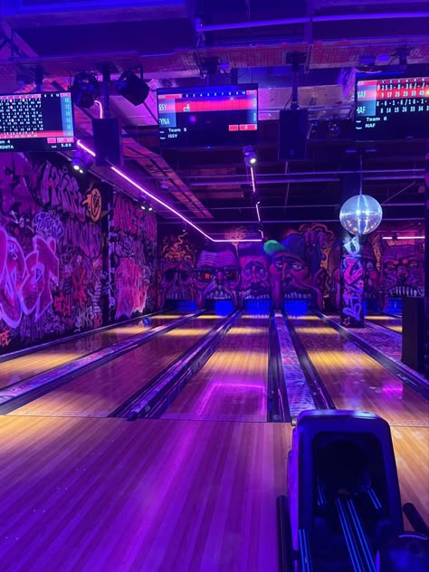 Aesthetic Bowling Alley, Bolling Alley Aesthetic, Neon Bowling Alley, Glamrock Bonnie Aesthetic, Fnaf Bonnie Aesthetic, Bowling Ally Aesthetic, Hogsmeade Shops, Bowling Background, Glamrock Aesthetic