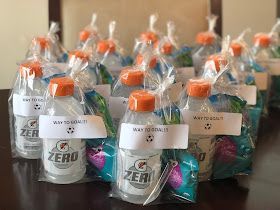 Team Mom Snack Ideas, Kids Football Snacks, Kids Soccer Snacks, Sport Snack Bags, Soccer Snack Bags, Baseball Game Snacks, Team Snack Bags, Soccer Mom Snacks, Snack Bag Ideas