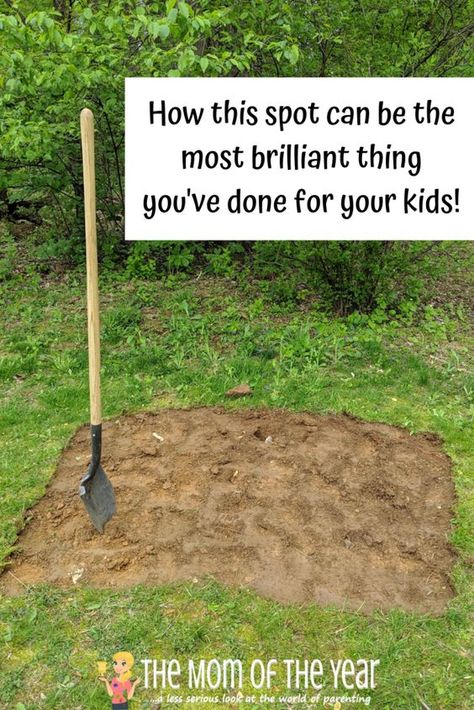 4 Budget-Friendly Upgrades for a Fun Backyard - The Mom of the Year Kids Yard Ideas Backyards, Back Yard Kids Fun, Kid Friendly Backyard Ideas On A Budget, Fun Yard Ideas, Fun Backyard Ideas For Kids, Family Backyard Ideas, Backyard Decorating Ideas Diy, Kid Friendly Backyard Ideas, Family Backyard Layout