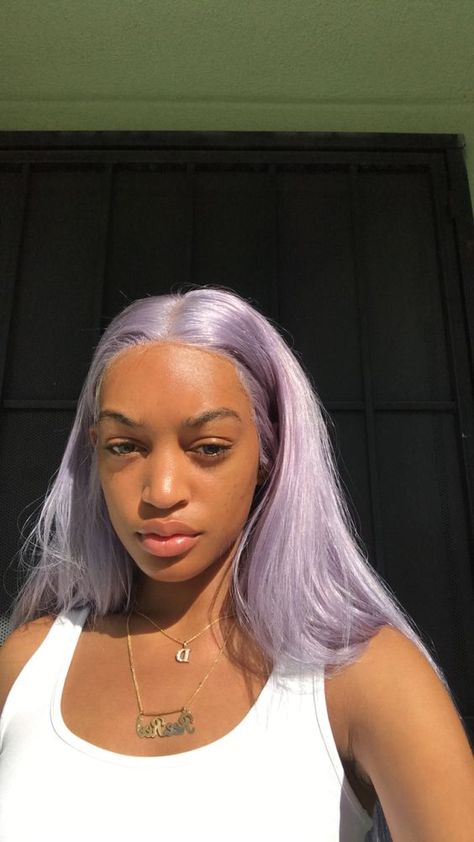 Lavender Skunk Stripe Hair, Lavender Natural Hair, Brown And Lavender Hair, Purple Hair Brown Skin, Lavender Hair Black Women, Dark Lilac Hair, Short Lilac Hair, Birthday Hairstyles For Black Women, Lavender Hair Ideas