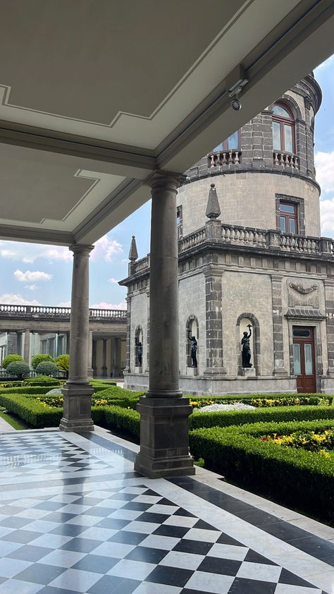 Castillo de Chapultepec | cdmx | Mexico City | palace | checkered floor | architecture | design | travel destination | Mexico City Wallpaper, Mexico Photo Ideas, Mexico City Aesthetic, Mexico City Fashion, Floor Architecture, Mexico Wallpaper, Mexico Pictures, Checkered Floor, Latin America Travel