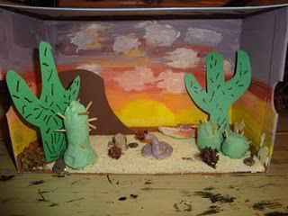 In some of our NaturExplorers units we suggest the completion of a diorama to go along with a research project. Dioramas are such a fun and creative way to model entire habitats or ecosystems. Even… Ecosystem Diorama, Ecosystems Diorama, Ecosystem Project, Habitat Diorama, Desert Habitat, Biomes Project, Desert Project, Habitat Project, Desert Diorama