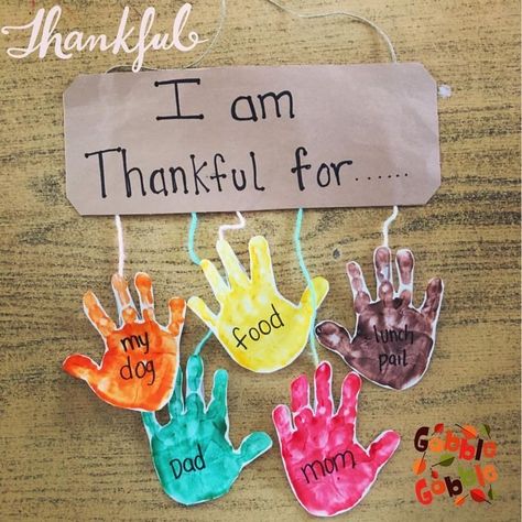 I Am Thankful Crafts Preschool, Thankful Crafts For Preschoolers, Thankful Activity For Kids, Thanksgiving Craft Ideas For Toddlers, Preschool Thanksgiving Centerpieces, Being Thankful Activities For Kids, Thankful Preschool Crafts, November Activities Preschool, Thanks Giving Crafts For Preschoolers