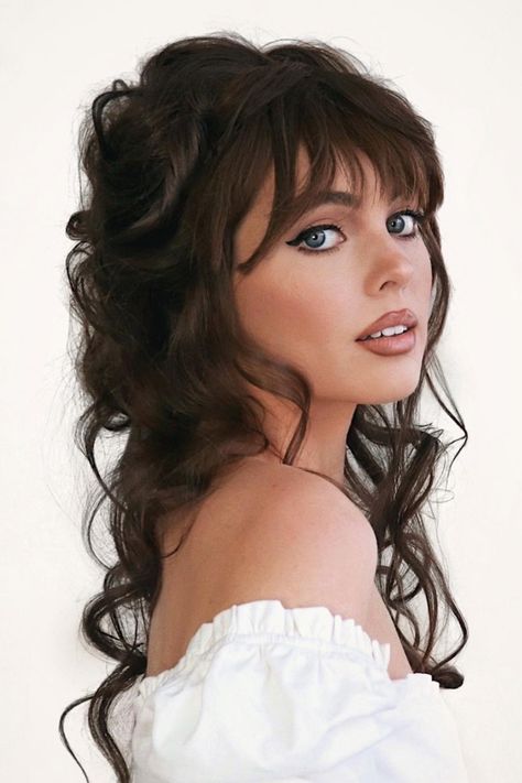 60s Hairstyles With Bangs, Bridgette Bardot Inspired Hair, Wedding Hairstyles 60s, 60s Hairstyles Bangs, Brigitte Bardot Inspired Hair, 1970s Wedding Hairstyles, 1960s Half Up Half Down Hair, Vintage Ball Hairstyles, Glam Hairstyles With Bangs