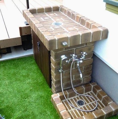 Outdoor Garden Sink, Garden Sink, Outdoor Sinks, Budget Patio, Apartment Patio Decor, Patio Decorating Ideas On A Budget, Patio Decorating Ideas, Outdoor Decor Backyard, Outdoor Patio Decor