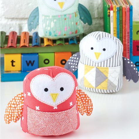 Owl Softies Owl Stuffed Animal Pattern, Fabric Birds Pattern Free, Owl Sewing Patterns, Owl Sewing, Freebies Pattern, Quilting Digest, Bird Song, Shape Templates, Free Toys