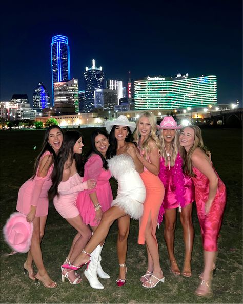 Monochrome Party, Texas Bachelorette, Austin Bachelorette Party, White Bachelorette, Bachelorette Party Photo, Austin Bachelorette, Pink Bachelorette Party, Rehearsal Dinner Outfits, Pink Bachelorette