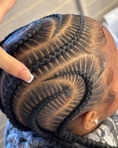 Six Braids Hairstyle, Curve Stitch Braids, Stitches All Back Hairstyle, 7 Stitch Braids With Design, Six Stitch Braids With Design, Braids Women Hairstyles, Womens Braided Hairstyles, Braided Styles For Boys, 8 Stitch Braids Cornrows