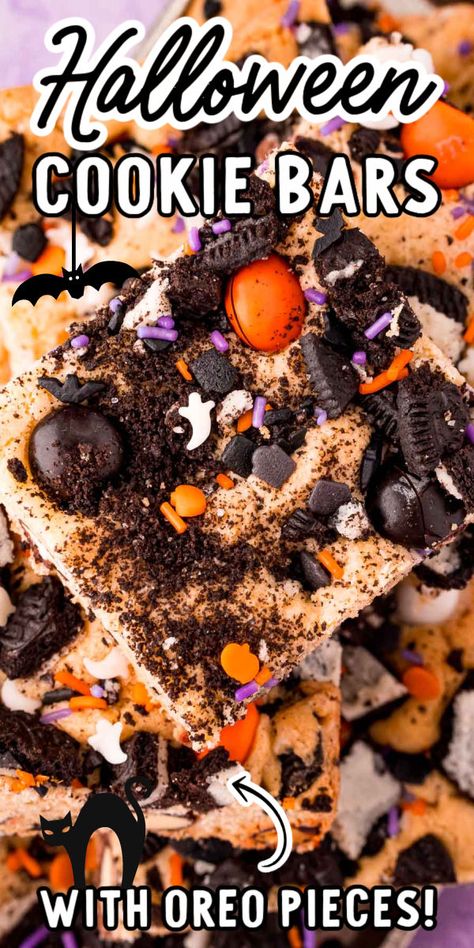 Halloween Oreo Recipes, Sugar Cookie Oreo Brownie Halloween, Halloween Blondie Bars, Halloween Oreo Cake Bars, Halloween Cookie Board, Halloween Bars Dessert, Halloween No Bake Cookies, Halloween Desserts Easy Cookies, Halloween Oreo Cookies