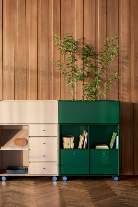 Elevate your office space with the versatility of mobile office storage. Effortlessly rearrange, transport office supplies, or divide rooms with our range of castor-equipped storage units, offered in a variety of colours 🙌⁠ ⁠ The Montana CO16 is a system of storage units for dynamic office environments. The series contains storage units that can be combined in various ways to create ideal storage solutions for all workplaces. White And Black Office Ideas, Office Space With Plants, Colorful Home Office Ideas, Office Space Storage, Office Cabinet Design, Colourful Office, Modern Office Storage, Office Sideboard, Scandinavian Office