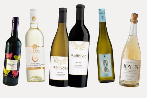 6 Alcohol-Free Wines That Don't Taste Like Grape Juice Alcohol Free Wine, Happy Hour Food, Sauvignon Blanc Wine, Non Alcoholic Wine, Alcohol Free Drinks, Best Alcohol, Mediterranean Lifestyle, Drink Mixes, Wine Drinkers