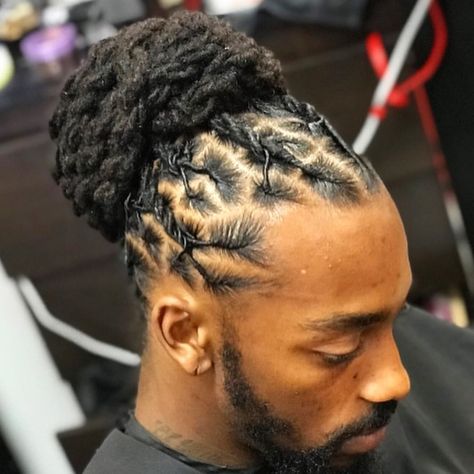 Repost via Stylist/Salo Mens Dreadlock Styles, Dread Hairstyles For Men, Natural Hair Twist Out, Dreadlock Hairstyles For Men, Dreadlock Styles, Dreads Styles, Natural Hair Twists, Hair Cute, Black Men Hairstyles