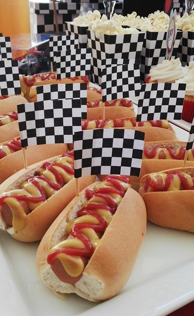 2 Fast Birthday Party Food Ideas, Talladega Nights Birthday Party, Racecar Birthday Party, Mini Hotdogs, Ferrari Party, Blaze Birthday Party, Auto Party, 4de Verjaardag, Blaze Birthday