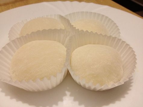 Plain Mochi Recipe, Custard Mochi Recipe, Custard Mochi, Sweet Rice Flour Recipe, What Is Mochi, Asian Deserts, Mochi Recipes, Sweet Rice Flour, Rice Flour Recipes