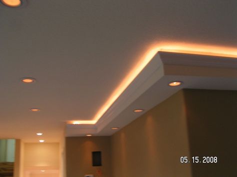 soffit with crown molding - Google Search Crown Molding Lights, Soffit Ideas, Kitchen Soffit, Ceiling Crown Molding, Modern Roofing, Cove Lighting, Roof Architecture, Crown Moulding, Kitchen Ceiling