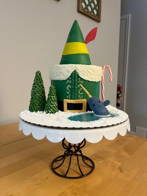 Buddy The Elf Birthday Cake, Elf Christmas Cake, Christmas Present Cake Ideas, Buddy The Elf Cake Ideas, Elf Cake Ideas, Grinch Birthday Cakes, Buddy The Elf Cake, Xmas Films, Elf Cupcakes