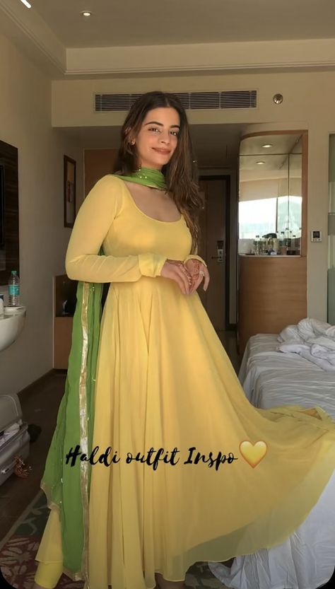 Yellow Frock Suit Design, Yellow Long Dress Indian, Yellow Anarkali Suits For Haldi, Yellow Anarkali Suits Simple, Yellow Frock Suit, Anarkali Suit Pattern, Anarkali Dress From Saree, Plain Anarkali Dress Simple, Haldi Gown