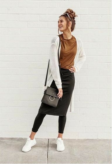 Athletic Skirt Outfit, Fall Modest Outfits, Modest Fall Outfits, Foto Best Friend, Athletic Skirts, Modesty Outfits, Lady Boutique, Apostolic Fashion, Athletic Skirt