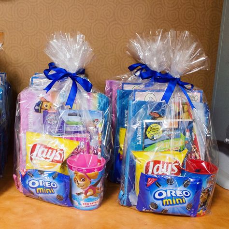 Boy Birthday Goodie Bag Ideas, Kids Hamper Ideas, Candy Bags Ideas Birthday, Eid Gift Ideas For Kids, Goodies Bag Ideas For Kids Birthday, Party Giveaways Ideas, Birthday Giveaway Ideas, Candy Bags Ideas, Birthday Return Gift Ideas