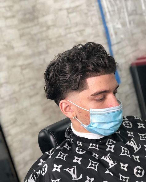 Slick Back Drop Fade, Tapered Hairline Straight Hair, Taper Fade Haircut Slick Back, Slick Back With Fade, Low Taper Straight Hair Men, Slick Back Hair Men Fade, Wavy Hair Taper Fade, Slick Hairstyles Men, Slick Back Long Hair Men