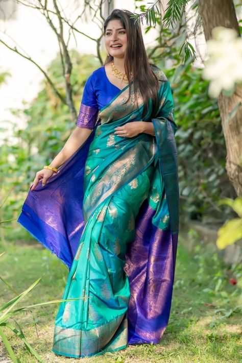 Rama Green Banarasi Silk Zari Woven Saree Peacock Blue Banarasi Saree, Peacock Saree Silk, Morpankh Colour Saree, New Saree Collection 2024, Blue Silk Saree Blouse Designs, Peacock Color Saree, Peacock Colour Saree, Peacock Green Saree, Peacock Saree