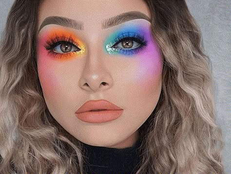 Spring in the beauty world means it is time to place with color. Warmer weather usually influences makeup enthusiastic to play more with brighter colors in their makeup looks. This article showcases 15 makeup palettes that have bright and vibrant colors.    #makeup #eyeshadows #makeuplover Makija�ż Sugar Skull, Extreme Make-up, Mat Makeup, Best Facial Hair Removal, Make Up Designs, Drag Make-up, Makeup Tip, Bright Makeup, Pride Makeup