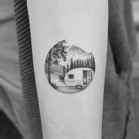 Scenic Tattoo, Scenery Tattoo, Camping Tattoo, Circular Tattoo, Circle Tattoos, Landscape Tattoo, Pretty Tattoos For Women, B Tattoo, Thigh Tattoos Women