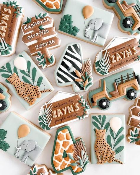 Jungle Safari Cookies, Jungle Royal Icing Cookies, Jungle Birthday Cookies, Wild Animal Cookies Decorated, Safari Royal Icing Cookies, Four Ever Wild Cookies, Safari Decorated Cookies, Zoo Cookies Decorated, Jungle Cookies Decorated